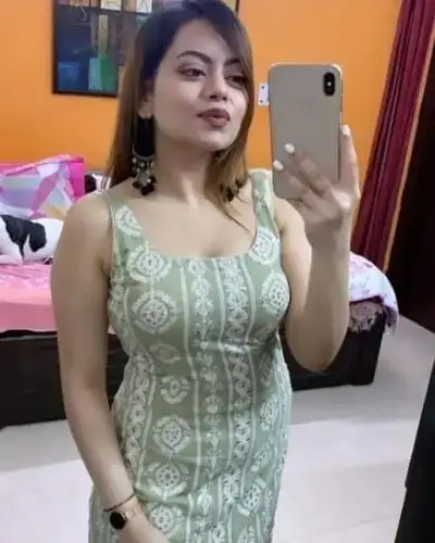 Call Girl in Maharajganj